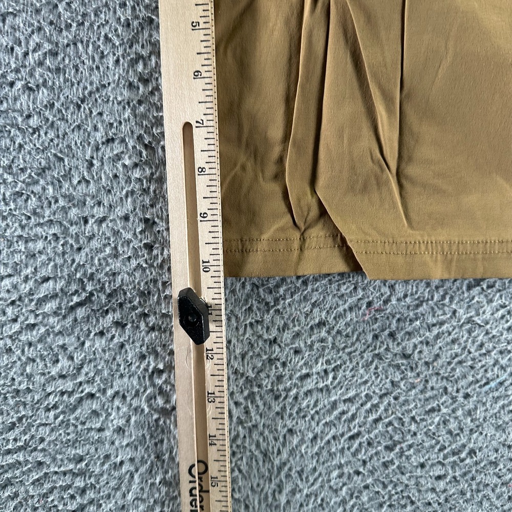 Orvis Shorts Men 32 Brown Nylon Cargo Windbreaker Hiking Gorpcore Travel Stretch - Picture 8 of 10